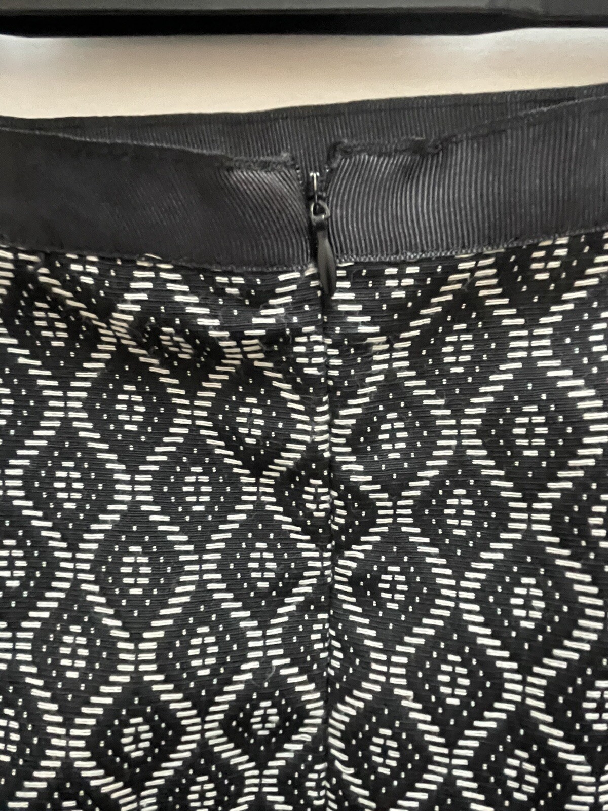 Fenn Wright Manson Studio Monochrome Patterned Sk… - image 3