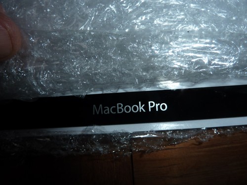 Apple Macbook Pro Unibody 15" A1286 Screen Cover/Front Glass - Picture 2 of 2