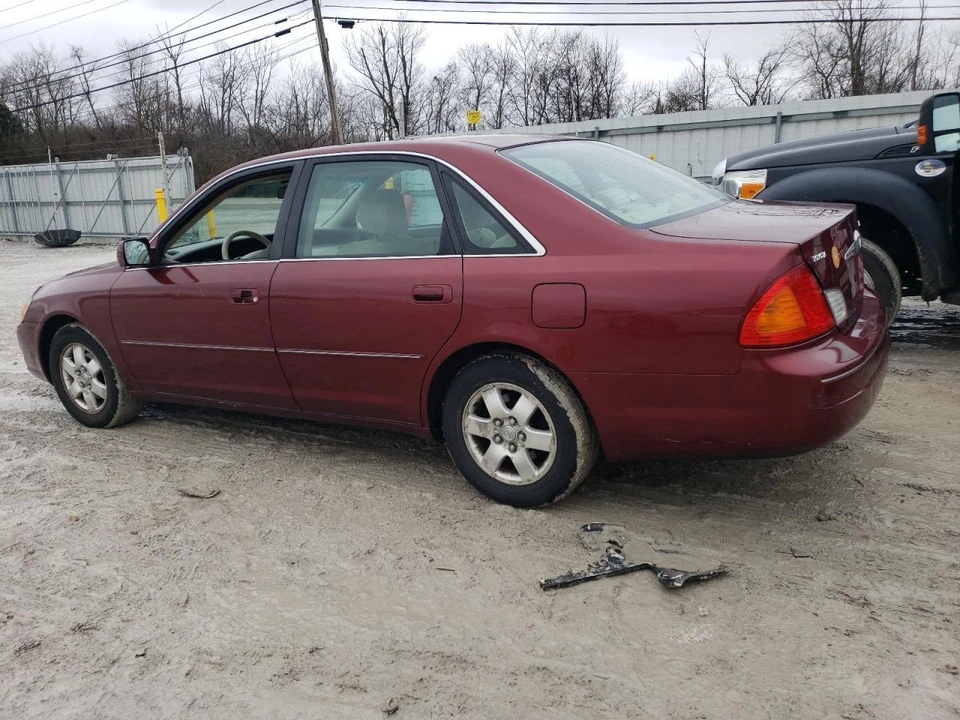 Used Air Cleaner Assembly fits: 2000 Toyota Avalon Grade A - Image 2 of 4