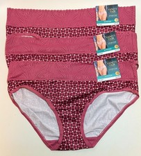 NWT 3 Vanity Fair Effortless Hipster Panties 18277 No Vacancy Size 7/L