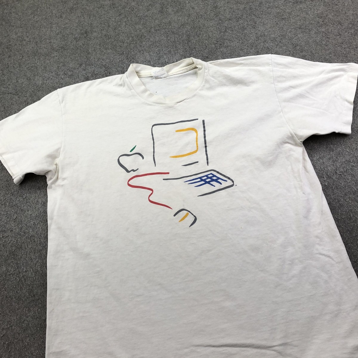 Vintage Apple Shirt Mens XL White Macintosh Computer Logo Graphic