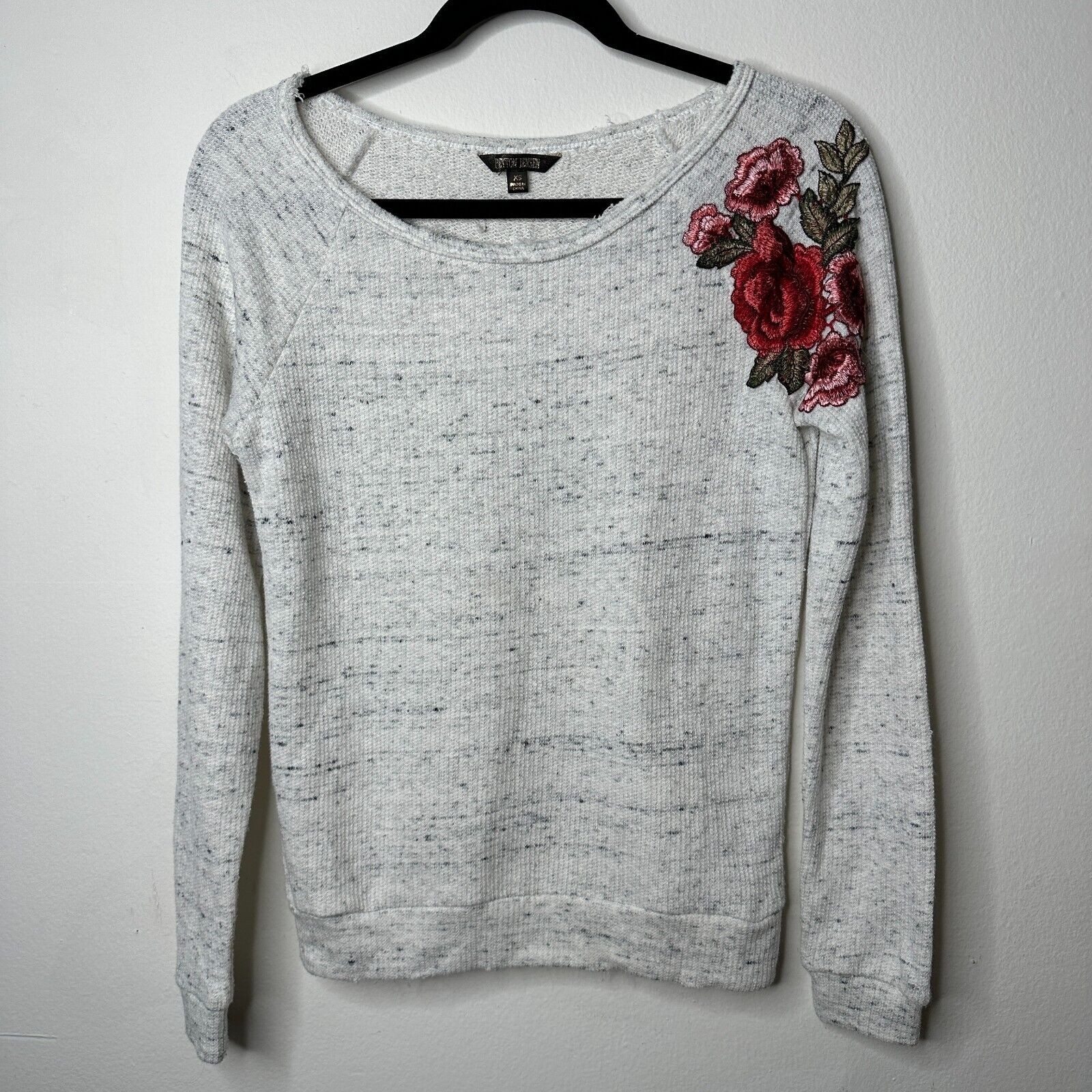 Peyton Jensen White-Gray Heathered Embroidered Ro… - image 11