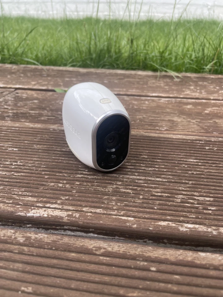 HD Sicherheitskamera Arlo 3030 mit wetterfester Hülle – Outdoor Überwachungskame - Bild 3 von 4