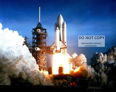 SPACE SHUTTLE COLUMBIA (STS-1) FIRST LAUNCH APRIL 1981  8X10 NASA PHOTO (EP-449)