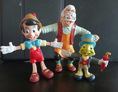 3 Just Toys 1990s Disney Collectible Geppetto / Pinocchio & Jiminy Cricket