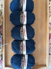 Robin 3Ply Yarn 100% Pure Wool, 5 x 2OZ Balls