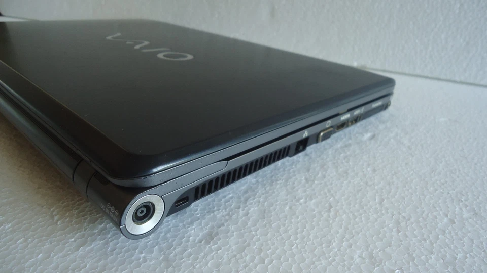 Sony Vaio VPCEF 1600X900 Ram 8 GB i5 SSD Windows 10 - Immagine 4 di 4