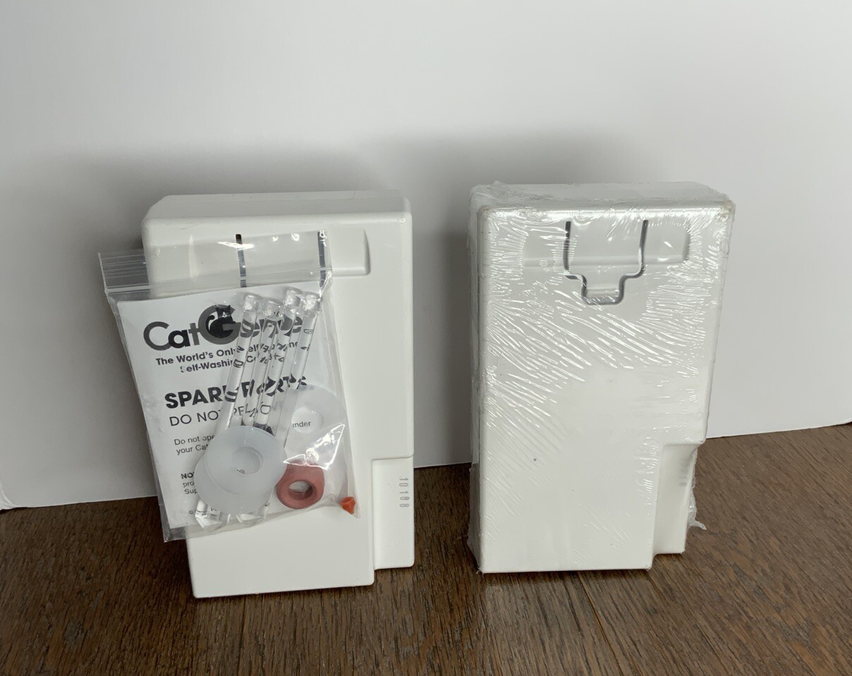 CatGenie SaniSolution 120 washes cartridge Scent Free NEW Set Of 2