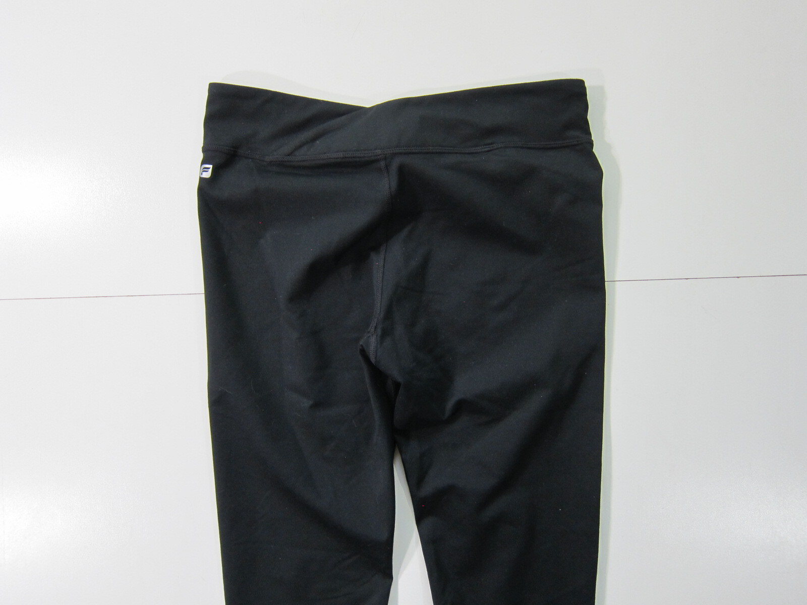 Fabletics Black Stretch Compression Cropped Yoga … - image 5