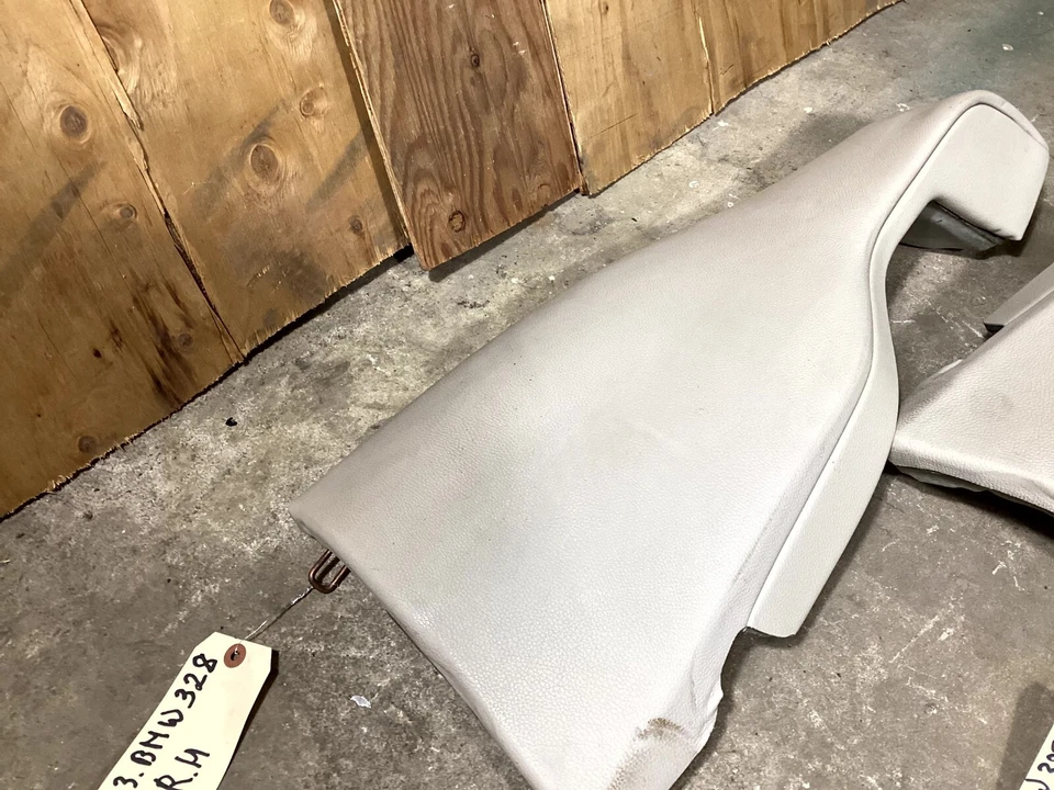 2012 - 2015 宝马 325i 330i 323i 328i Sedan 米色后座上座螺栓垫原始设备制造商。 — 第 3/4 张图片