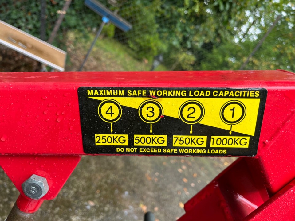 Quality 1 Ton (1000kg) Folding Engine Crane Hoist Lift Stand Garage