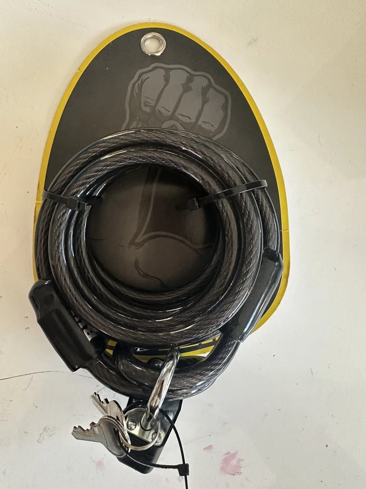 Bully Locks 6ft x 10mm, Padlock With Cable - Image 2 of 4