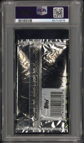 2000 Bowman Chrome Football Graded Hobby Pack PSA 9 Mint Tom Brady Rookie Year!! - Picture 2 of 2