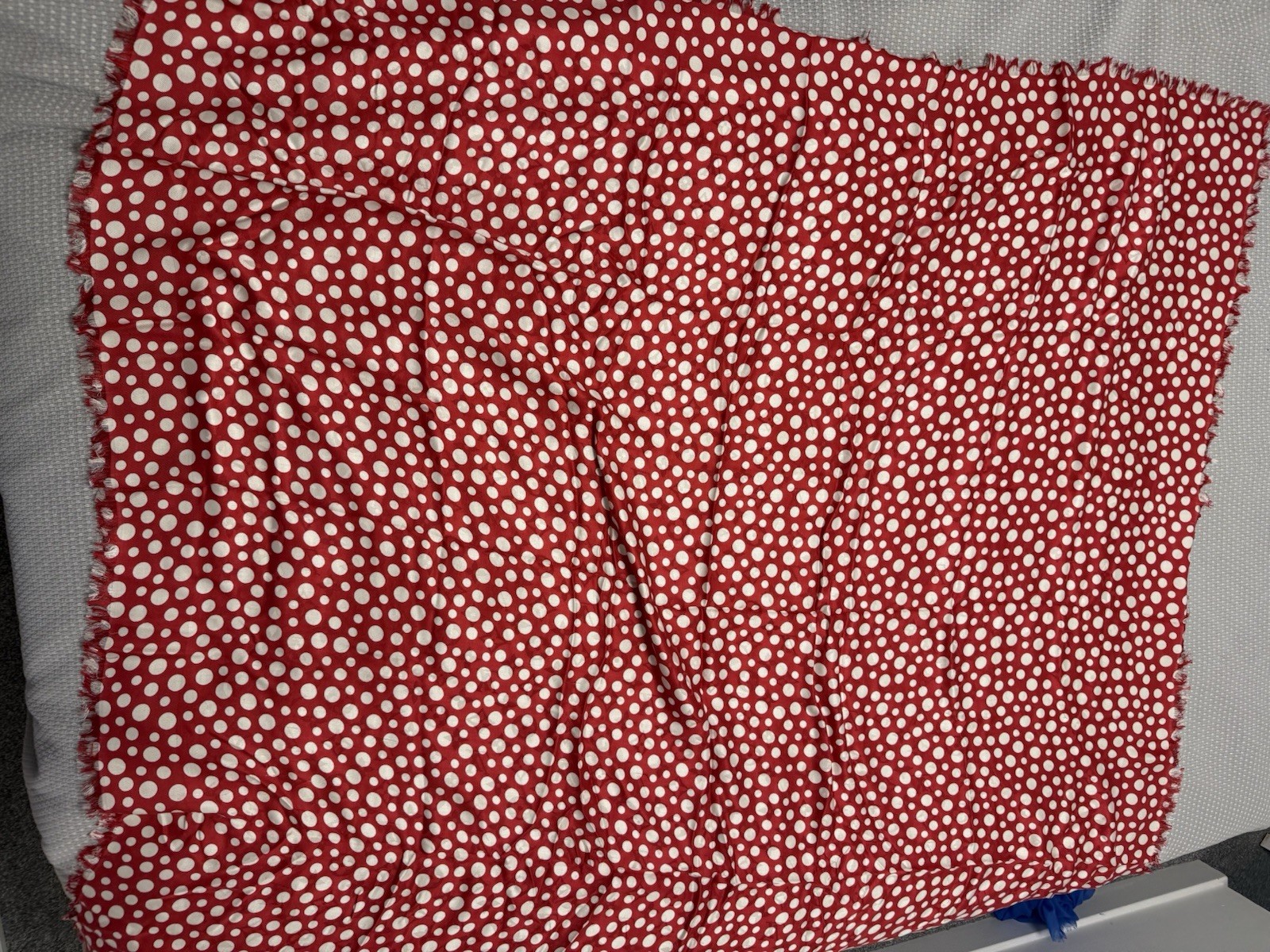 Louis Vuitton x Yayoi Kusama Silk Wool Monogram Infinity Dots Scarf Red White