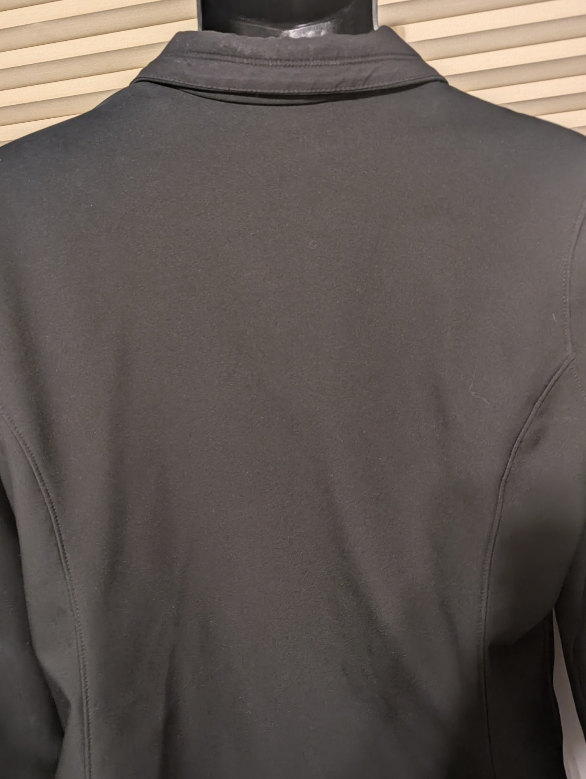 Columbia Black Large 💯 % Polyester Fall - Spring… - image 7