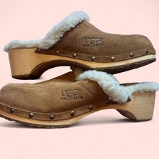 Ugg Women's Tan and Brown Clogs