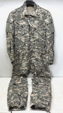 US Military Combat Vehicle Crewman Coveralls Mens Med Short Camo Aramid Blend