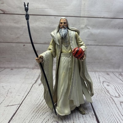 Lord of the Rings The Two Towers Saruman The White Action Figure + Eye Of Sauron
