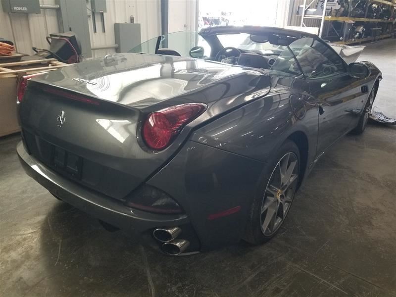 Ferrari California 2012 Pedal supports Set