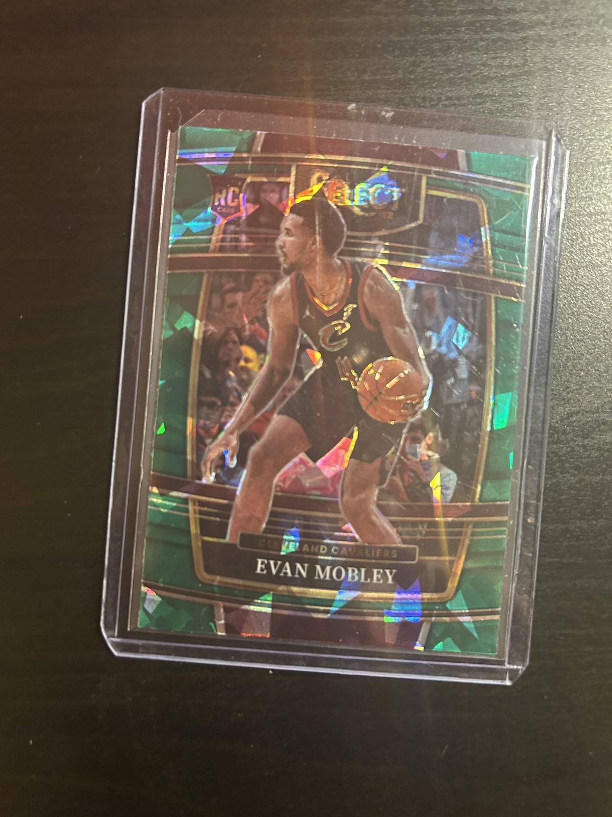2021-22 Panini Select #5 Evan Mobley Green Ice Prizms