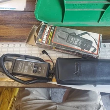 Amprobe ACD-10 600V/600A Ultra AC Clamp-On Multimeter With Leads In Case - Black