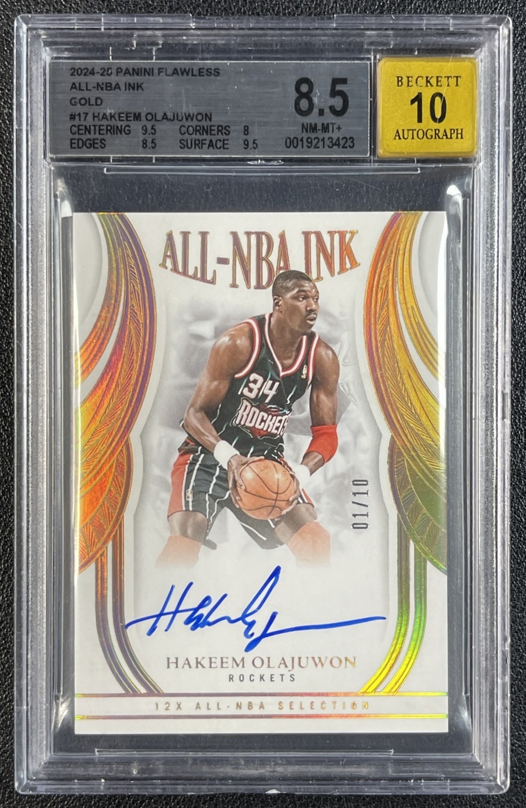 HAKEEM OLAJUWON BGS 8.5 2024-25 PANINI FLAWLESS ALL-NBA INK AUTO GOLD 1/10