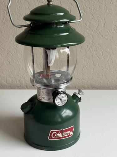 Vintage Coleman Green Single Mantle Lantern 200A Model 200A700 7/81