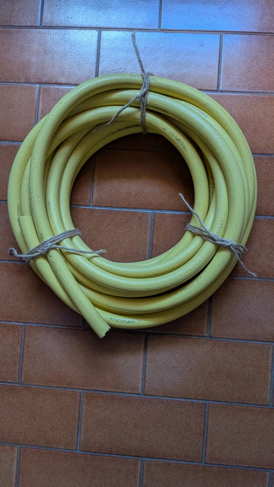 Tuyau D'arrosage - Photo 1/1