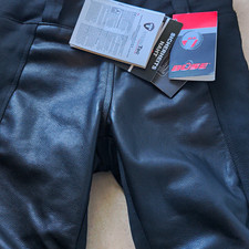 Produktbild - Büse Damen Lederleggings Gr. 38 Lederleggings Mod Bella Neu mit Etikett Schwarz