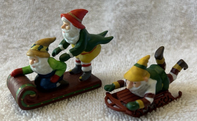 Dept 56 North Pole Testing the Toys (set of 2) #56057