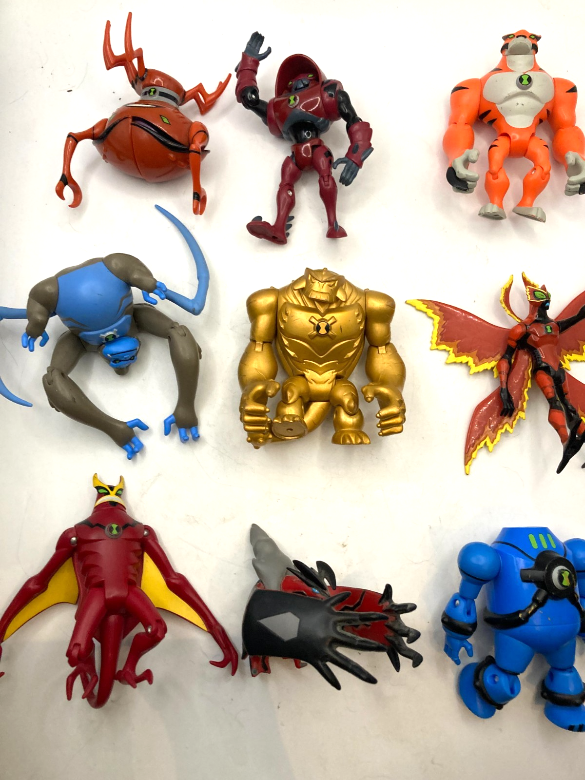 Ben 10 Alien Force Figures Lot of 9 Ultimate Humungousaur Big Chill Playmates