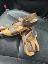 Eurosoft by Sofft Gianetta Ankle Strap Sandal Women's Mocha Size US7.5M EU38