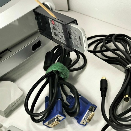 Projector Epson Powerlite Rich Color Multimedia HDTV EMP-S1H 1400 LUMENS S1 - 第 11/12 張圖片