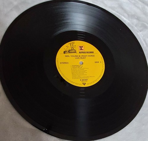 Neil Young & Crazy Horse - Live Rust Double Gatefold Vinyl LP K64041. - Picture 9 of 9