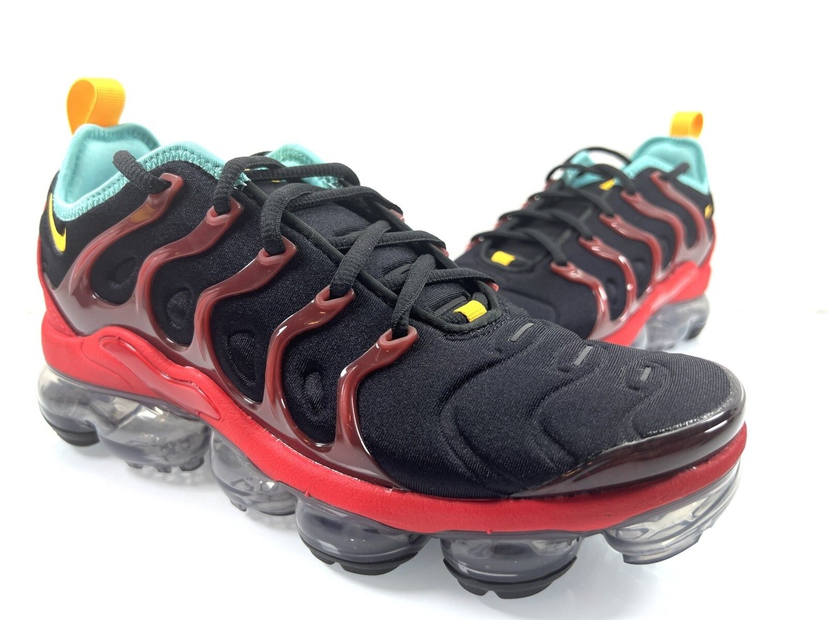 NIKE AIR VAPORMAX PLUS BLACK UNIVERSITY GOLD RED DX1795 001 NIKE AIR VAPORMAX PLUS BLACK UNIVERSITY GOLD RED DX1795 001
