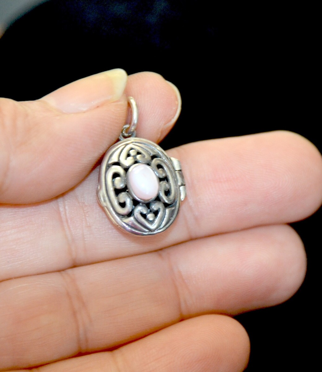 Locket pendant, sterling silver locket pendant, locket for