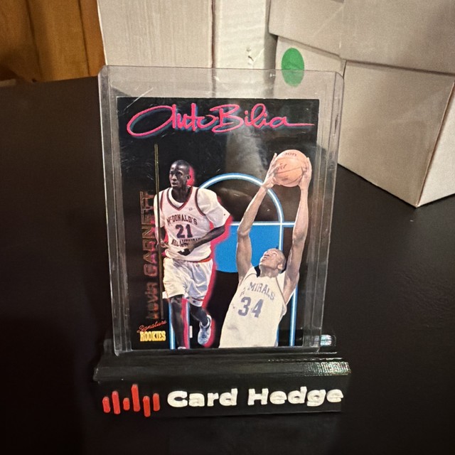 1995 Signature Rookies Autobilia - Kevin Garnett Kevin Garnett #G1 (RC)