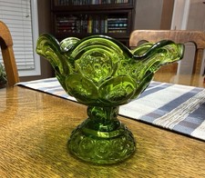 Vintage L.E. Smith Moon and Stars Green Glass...