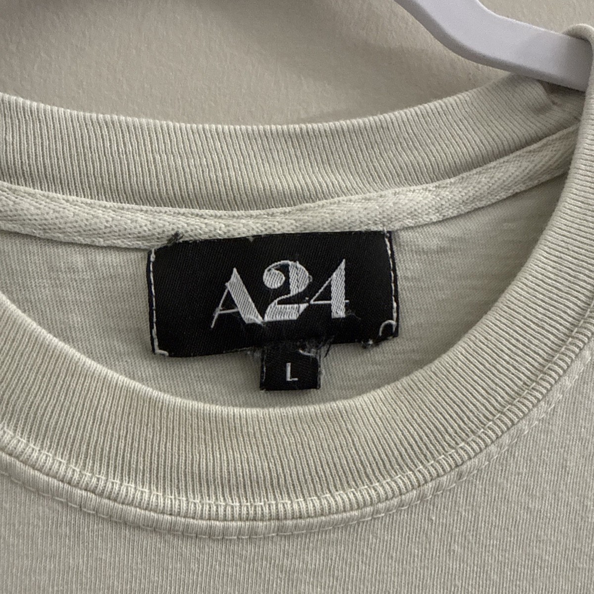 A24 Midsommar May Queen Embroidered Logo Tee Size Large T-Shirt | eBay