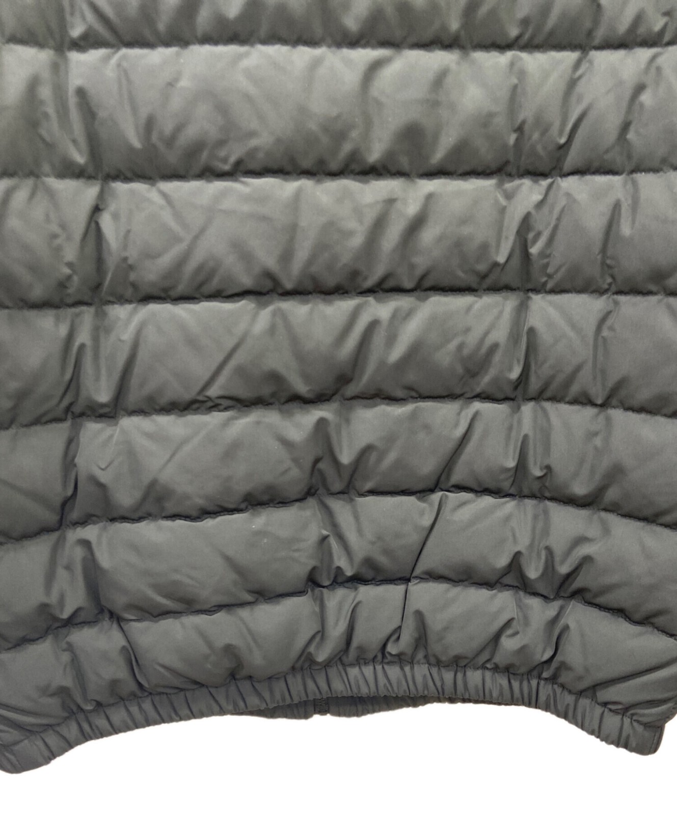 VERSACE Down Jacket/ Black/ Size 46 - image 8