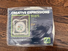 Creative Expressions 1984 Make Mine Country Pillow Quilting Kit Embroider 8 x 8