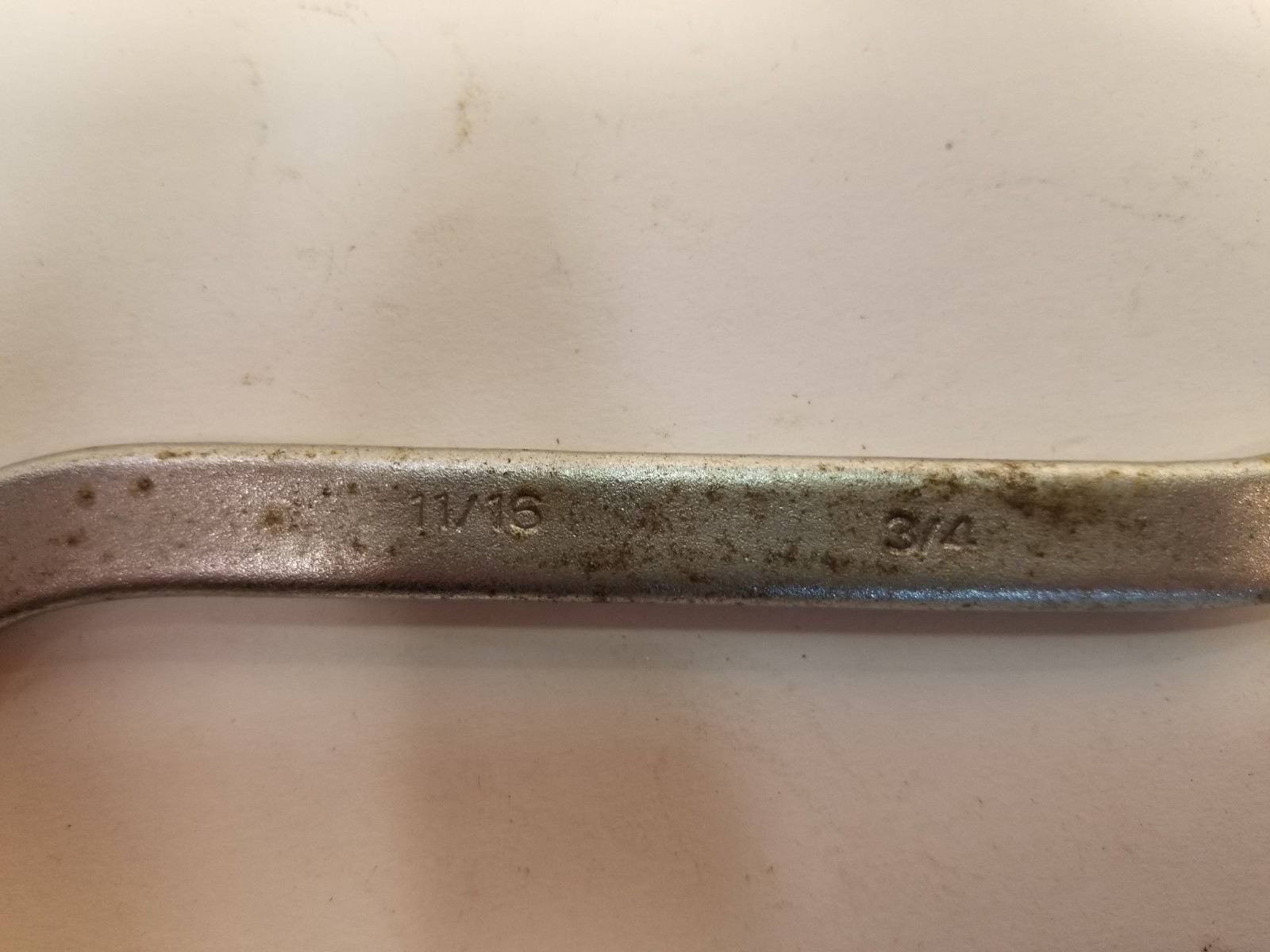 6 Curved Box End Wrenches: 4 S-Shaped, 2 C-Shaped, US Sizes, Double End, Used