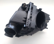 2019 Lincoln Nautilus 2.0L  Air Cleaner Assembly OEM K2G39C662SB