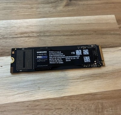 Samsung 990 EVO 1TB M.2 2280 NVMe Internal SSD PCIe 4.0x4/5.0x2
