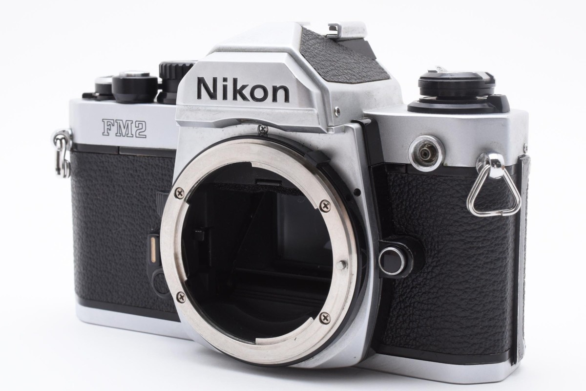 Excellent-] Nikon New FM2 35mm Silver SLR Film Camera Body