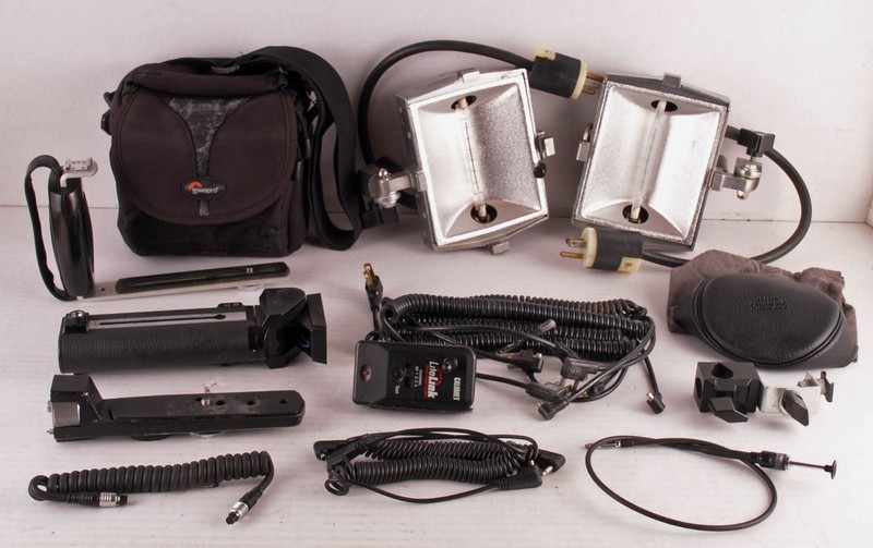 MISCELLANEOUS PHOTO EQUIPMENT