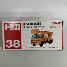 Tomica Isuzu Elf Sky Master