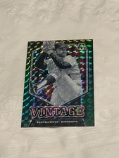 2021 Mosaic Baseball Bert Blyleven Vintage Green Prizm #V11 Minnesota Twins