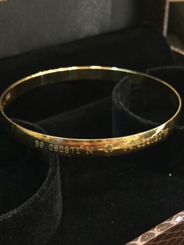 UNDERCOVER BRACELET Non Metallic Handcuff Key Bracelet For  