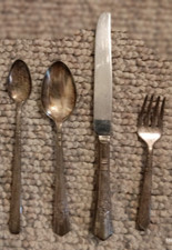 Misc lot of silverplated child's silverware